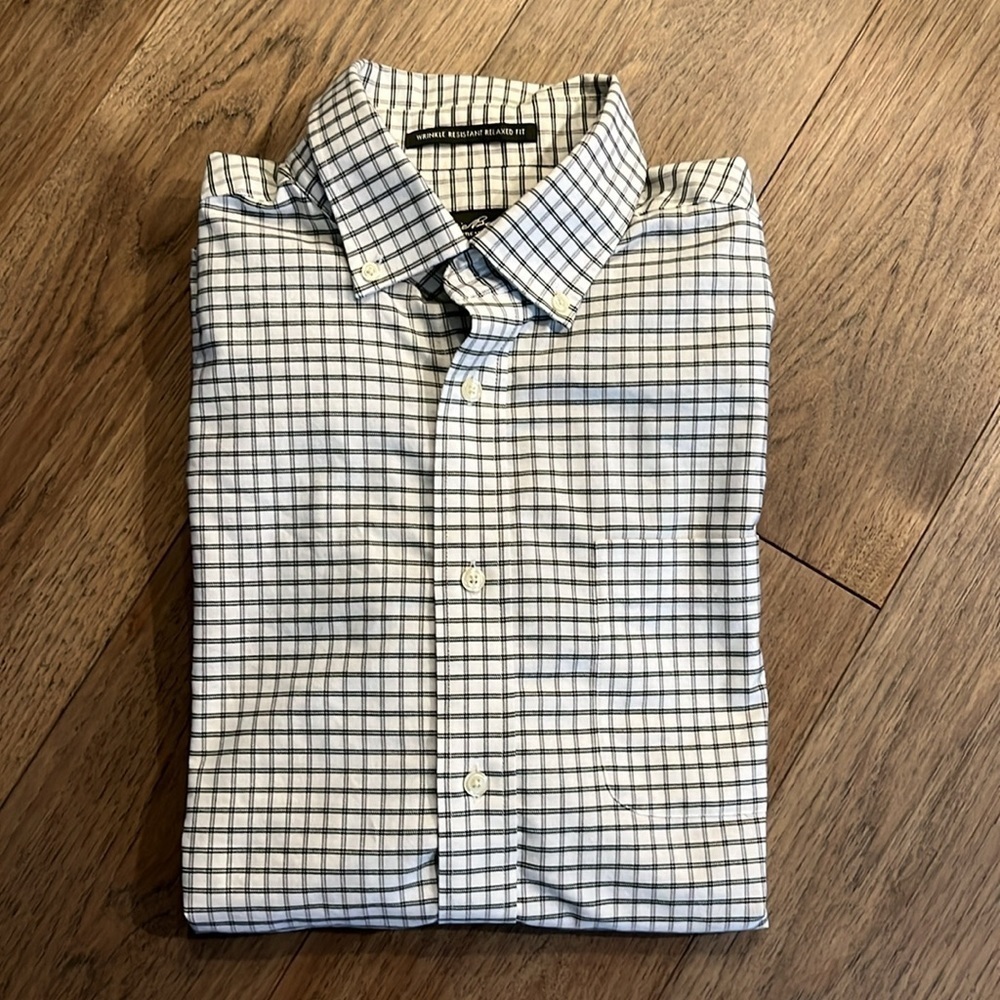 EDDIE BAUER | plaid button down, size large
